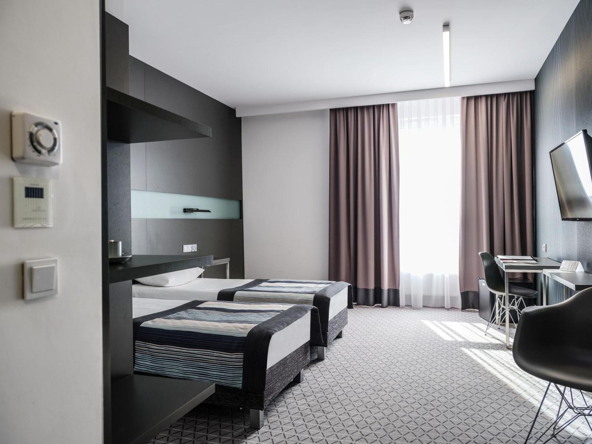 Hotel Europa Starachowice Extérieur photo